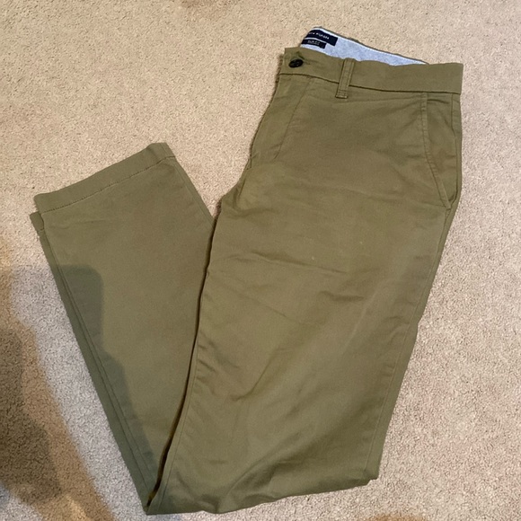 Tommy Hilfiger Other - Tommy Hilfiger slim fit pants